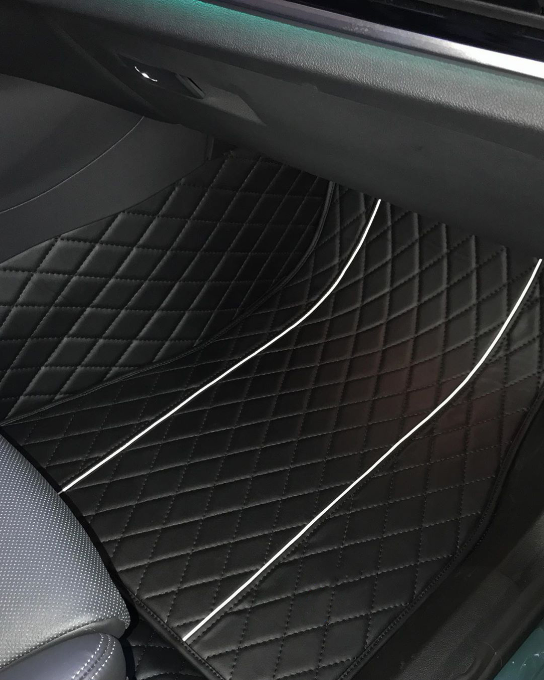 Shadow Grid - Image 2